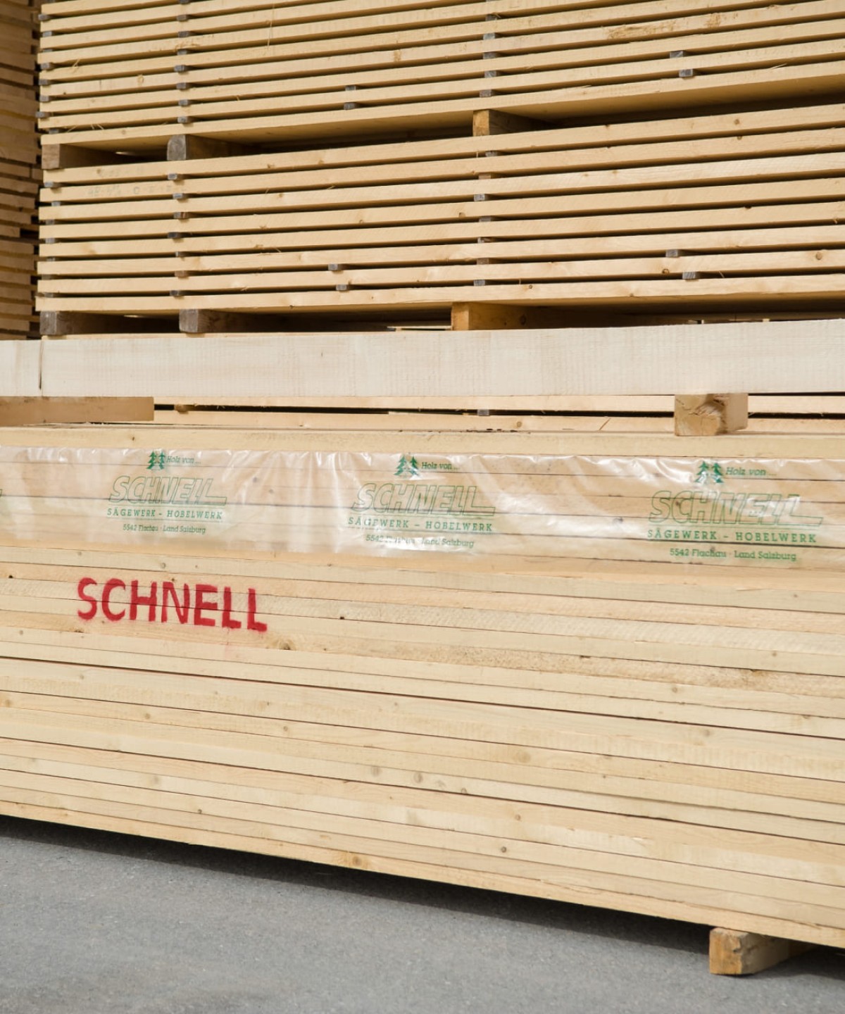 Produktpalette bei Holz Schnell © Christine Höflehner