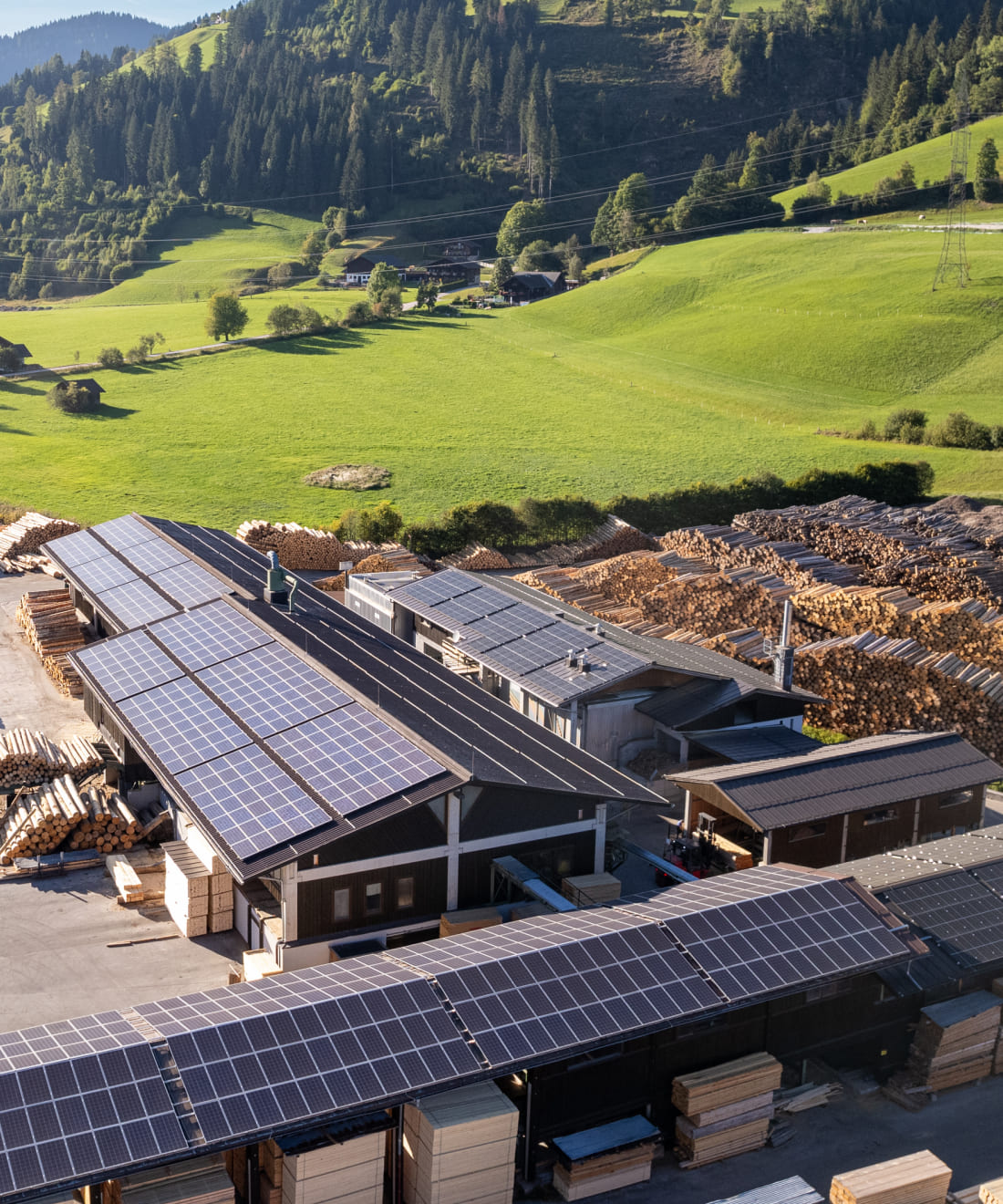 Neue Dacheindeckung bei Holz Schnell in Flachau © Christian Fischbacher Fotografie